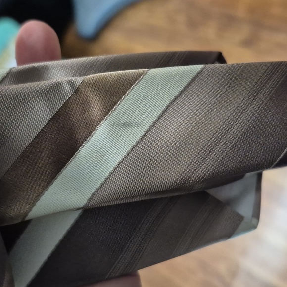 Bundle of 3 silk and silk blend ties - Picture 9 of 9